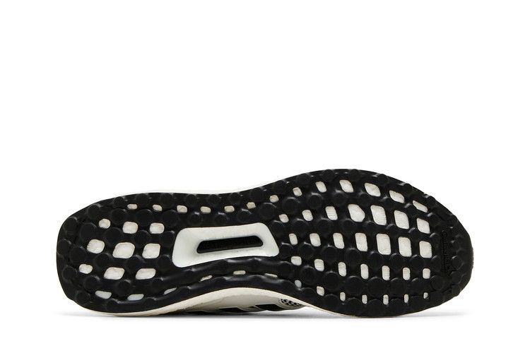 ultraboost-1-0-oreo-ih4924_03-1