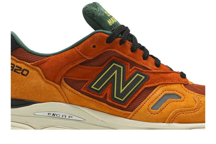 Кроссовки Sneakersnstuff x New Balance 920 Made in England 'SNS Sports World'