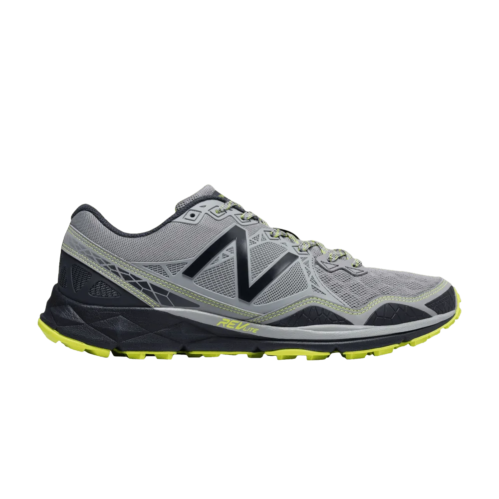 Кроссовки New Balance 910v3 4E Wide 'Grey Yellow'