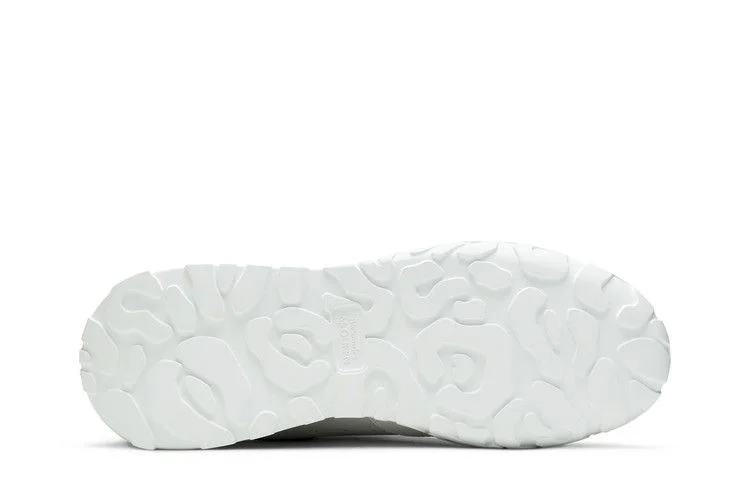 Krossovki-Alexander-McQueen-Wmns-Oversized-Court-Trainer-White-Black-3