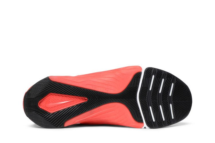 Кроссовки Nike Metcon 7 FlyEase 'Chile Red'
