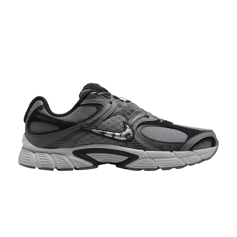 Кроссовки Nike V5 RNR SE 'Iron Grey Metallic Silver'