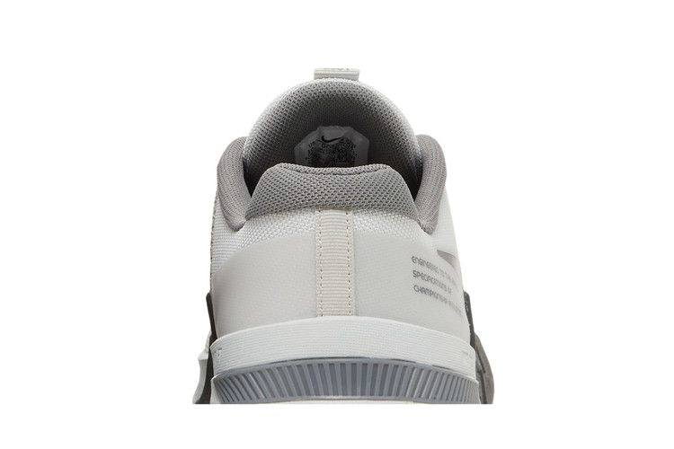 metcon-8-photon-dust-anthracite-do9328-004_06