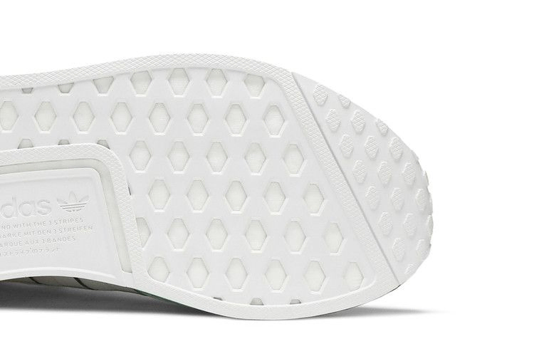nmd_r1-v2-united-by-sneakers-mexico-city-nmdr1v2mex_04