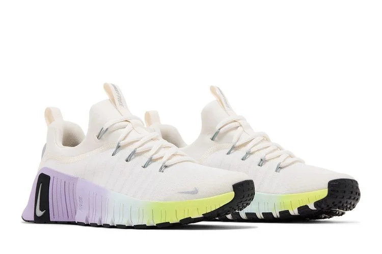 Krossovki-Nike-Wmns-Free-Metcon-6-SE-Mood-Ring-Pack-7