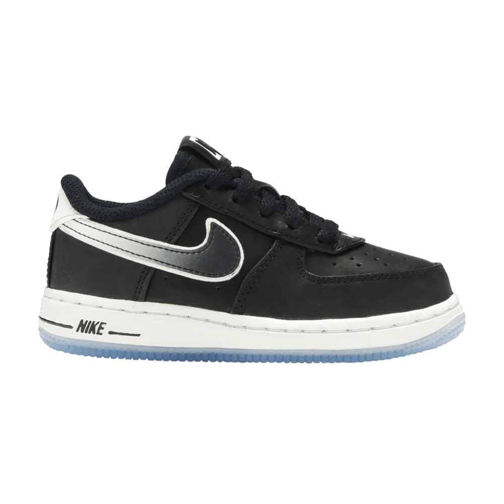 Krossovki-Colin-Kaepernick-x-Nike-Air-Force-1-Low-07-QS-TD-True-to-7