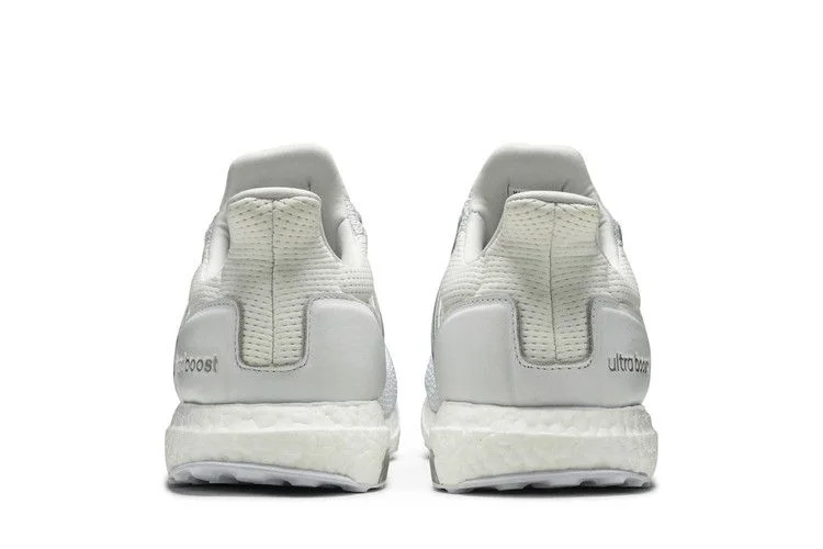 Krossovki-adidas-UltraBoost-DNA-White-Silver-Metallic-5