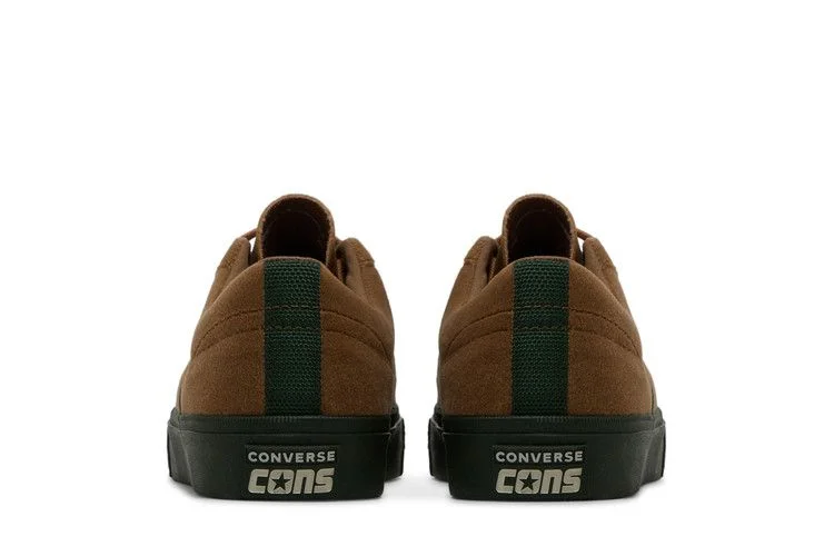 Кроссовки Undefeated x Converse One Star Academy Pro 'Brown'