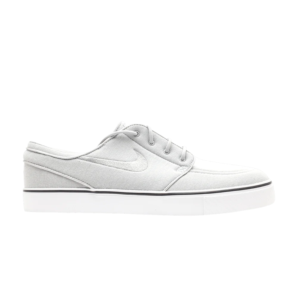 Krossovki-Nike-Zoom-Stefan-Janoski-Pr-Fleece
