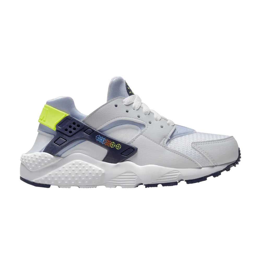 Krossovki-Nike-Huarache-Run-GS-Football-Grey-Volt