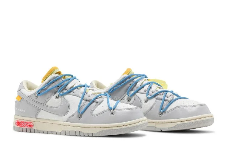 Krossovki-Off-White-x-Nike-Dunk-Low-Lot-05-of-50-7