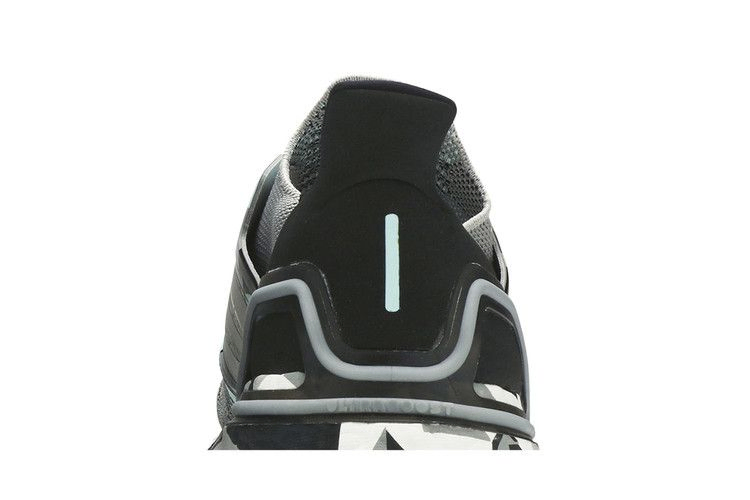 Кроссовки adidas UltraBoost 20 'Geometric Pack - Black Frost Mint'