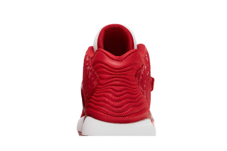kd-14-tb-gym-red-dm5040-600_06