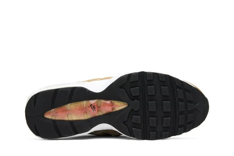 Krossovki-Nike-Wmns-Air-Max-95-QS-Metallic-Gold-3