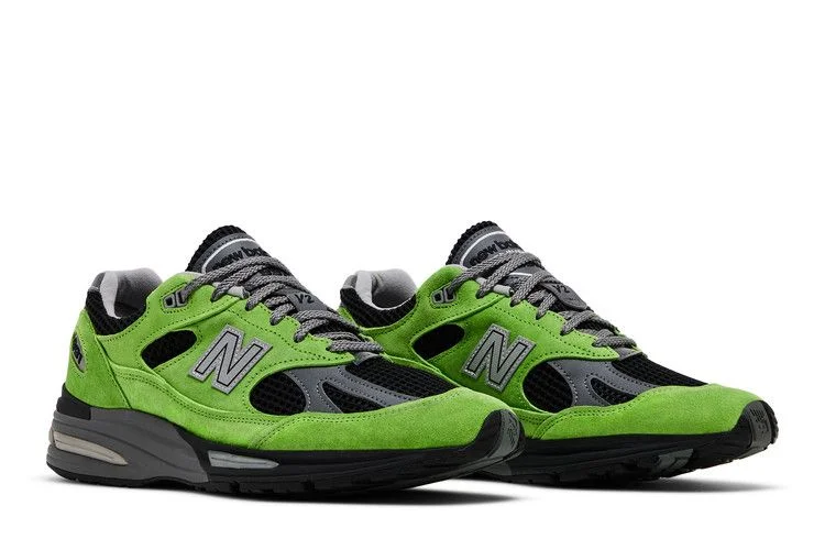 Krossovki-New-Balance-991v2-Made-in-England-City-Exclusives-Pack-Europe-7