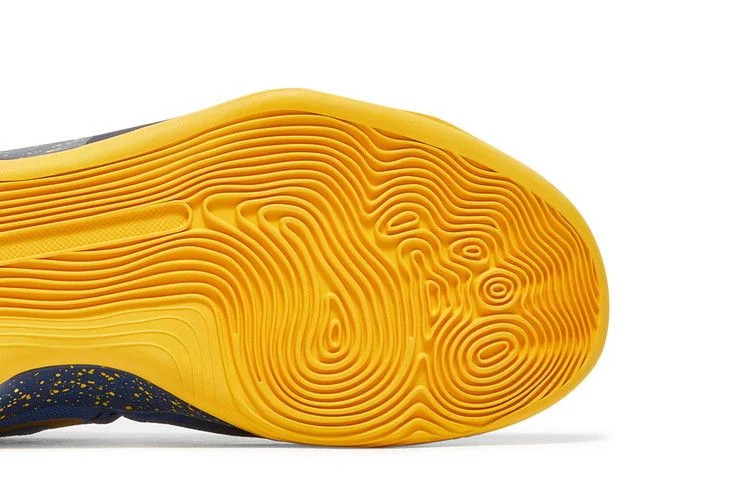 Кроссовки Nike Kobe 9 EM 'Gym Blue'