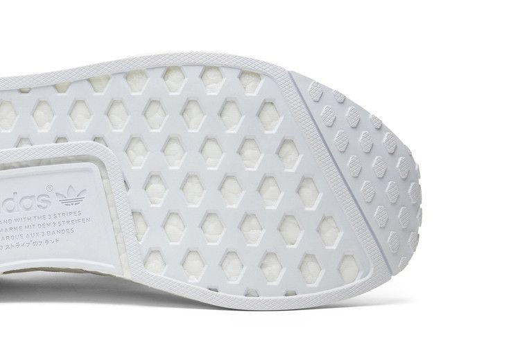 Кроссовки Adidas NMD_R1 'White Reflective'
