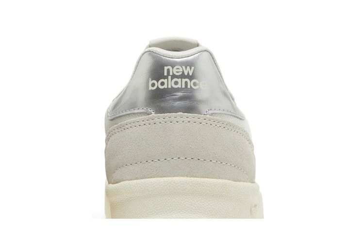 Кроссовки New Balance Wmns 300 'Grey Ivory'