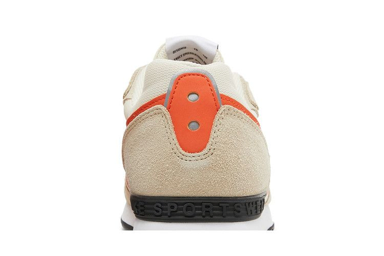 venture-runner-rattan-orange-ck2944-202_06