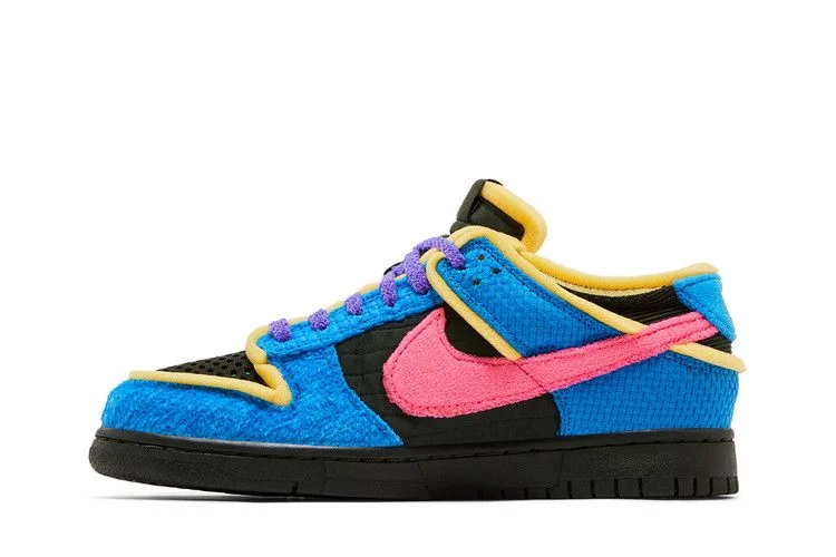 Krossovki-Cactus-Plant-Flea-Market-x-Nike-Dunk-Low-Swamp-Sponge-Pack-Photo-Blue-2
