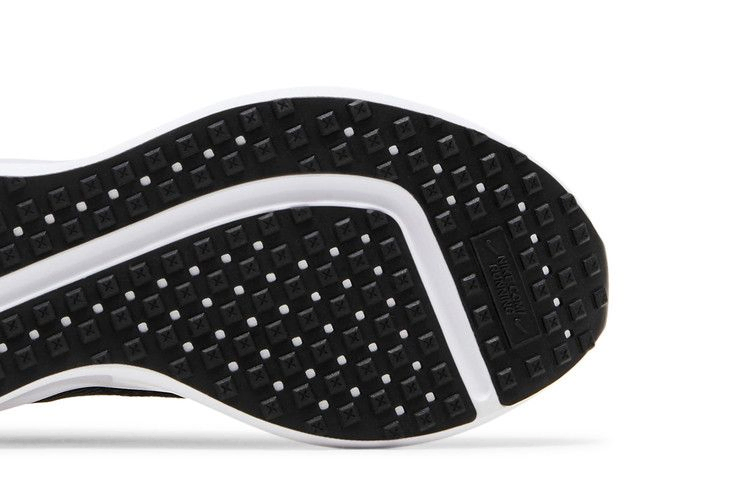 Кроссовки Nike Interact Run 'Black White'