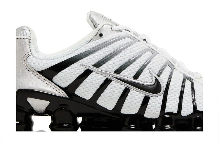 Кроссовки Nike Wmns Shox TL 'Metallic Silver Black'