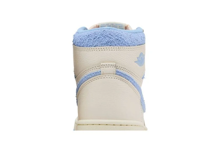 Krossovki-Wmns-Air-Jordan-1-High-OG-Pale-Ivory-Pyschic-Blue-6