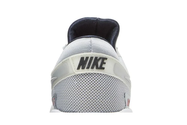 Krossovki-Nike-Air-Max-Zero-QS-Silver-Bullet-6