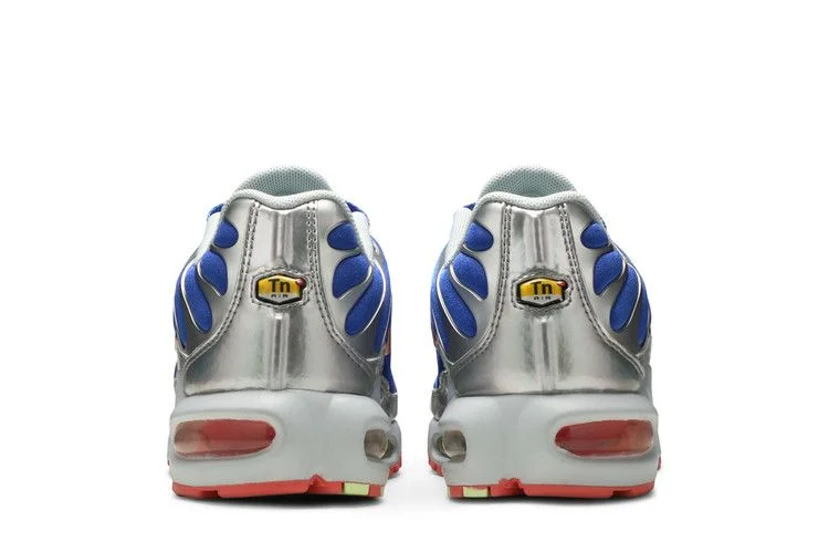 Krossovki-Nike-Wmns-Air-Max-Plus-Ultraman-5