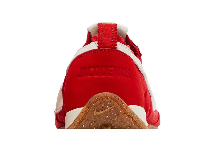 Кроссовки Jacquemus x Nike Wmns Moon Shoe SP 'University Red'