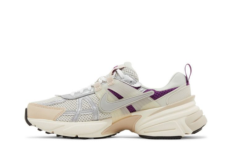 Кроссовки Nike Wmns V2K Run Premium 'Light Bone Viotech'