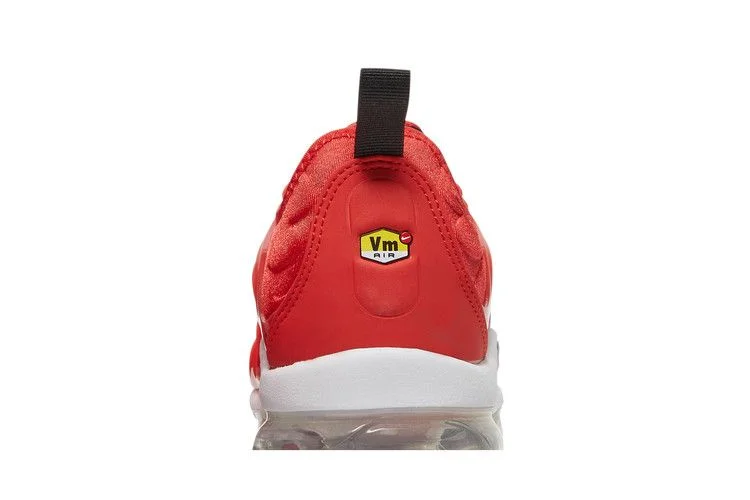 Krossovki-Nike-Wmns-Air-VaporMax-Plus-Chile-Red-6