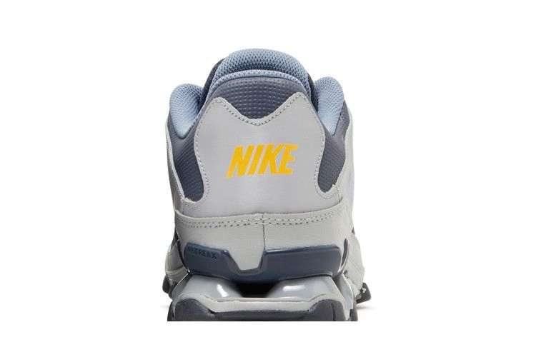 Кроссовки Nike Reax 8 TR Mesh 'Wolf Grey Thunder Blue'