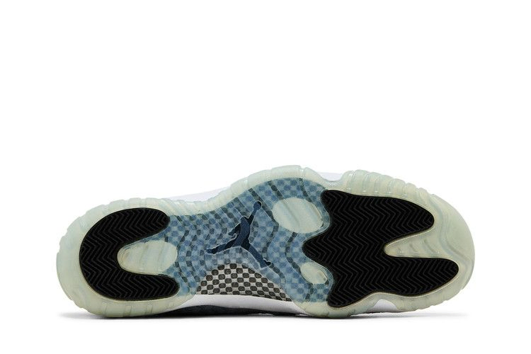 Кроссовки Air Jordan Future Premium 'Metallic Silver'