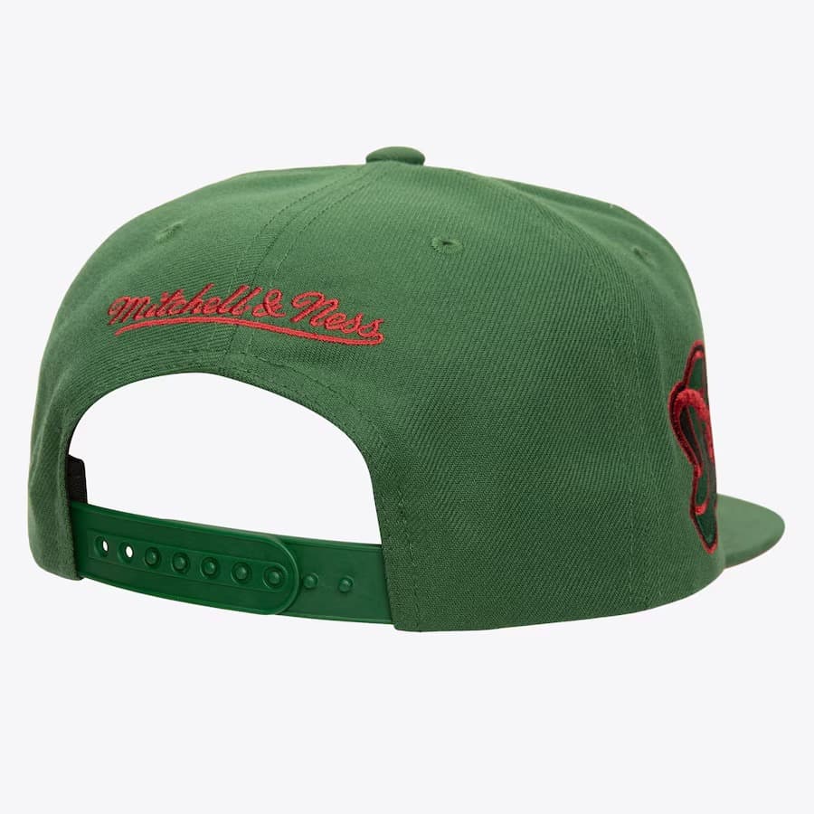 Бейсболка Mitchell & Ness Green Seattle SuperSonics Hardwood Classics Logo Eclipse OG Snapback Hat