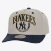 Mitchell-Ness-Gray-New-York-Yankees-Cooperstown-Collection-Crown-Jewels-Pro-Snapback-Hat-100x100
