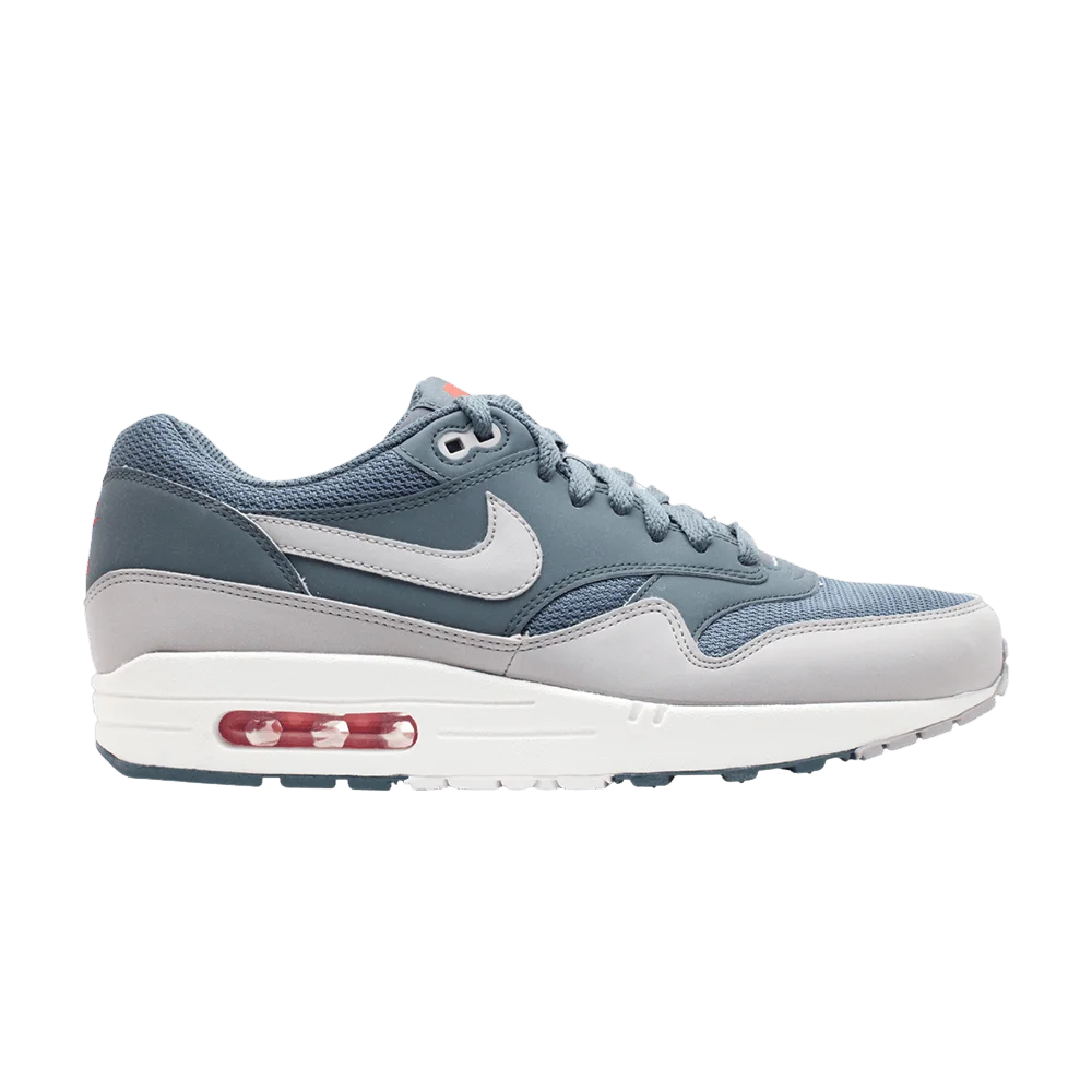 Krossovki-Nike-Air-Max-1-Essential-Hasta