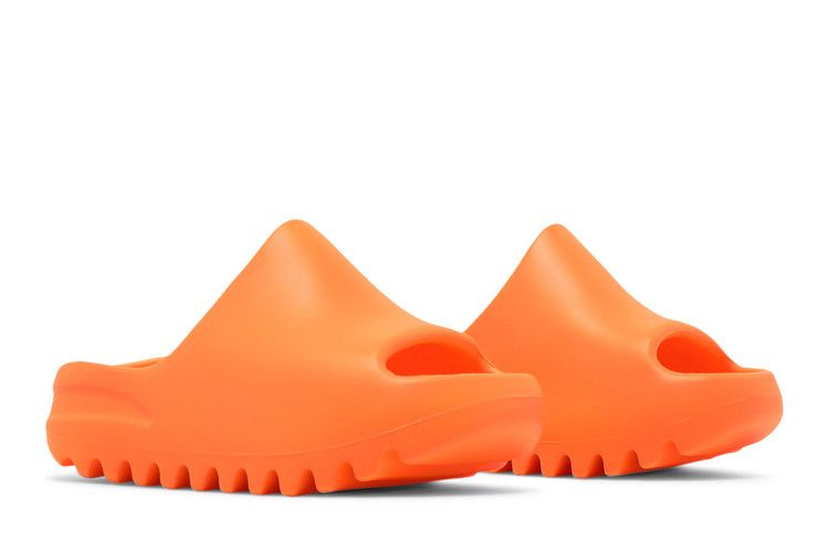 yeezy-slides-kids-enflame-orange-gz0954_07