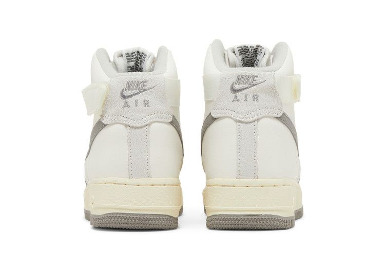 Кроссовки Nike Air Force 1 High Leather GS 'Sail Medium Grey'