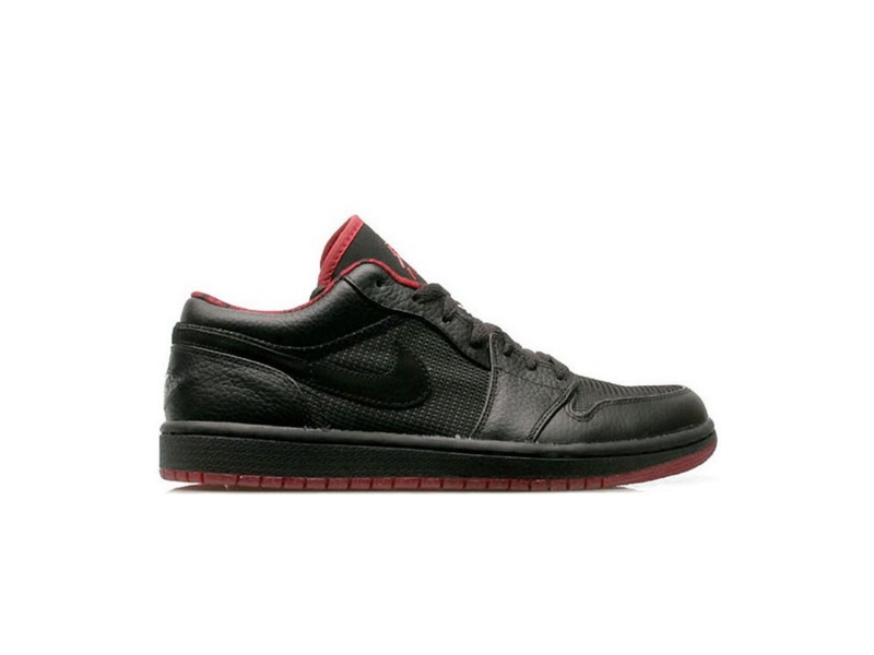Jordan-1-Retro-Low-Black-Silver-Varsity-Red