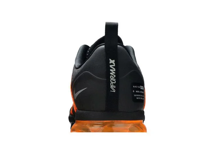Krossovki-Nike-Air-VaporMax-Run-Utility-Black-Orange-6