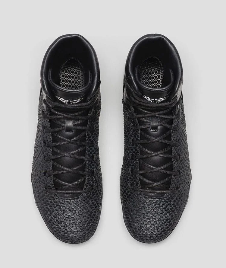 Krossovki-Nike-Kobe-9-High-KRM-EXT-Black-Mamba-1