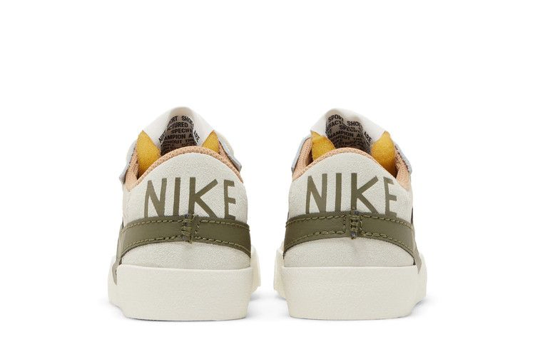 Кроссовки Nike Wmns Blazer Low '77 Jumbo 'Sand Drift Medium Olive'