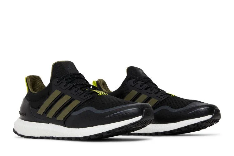 Krossovki-adidas-UltraBoost-Cold.RDY-DNA-Black-Focus-Olive-7