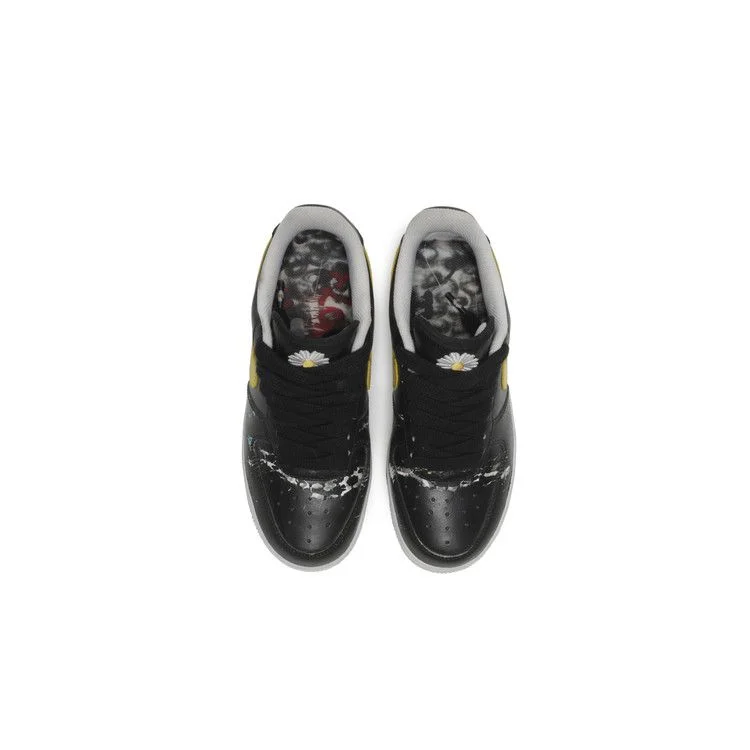 Krossovki-Pre-Owned-G-Dragon-x-Nike-Air-Force-1-07-Para-noise-Friends-Family-From-the-Closet-of-Soo-Joo-Park-3
