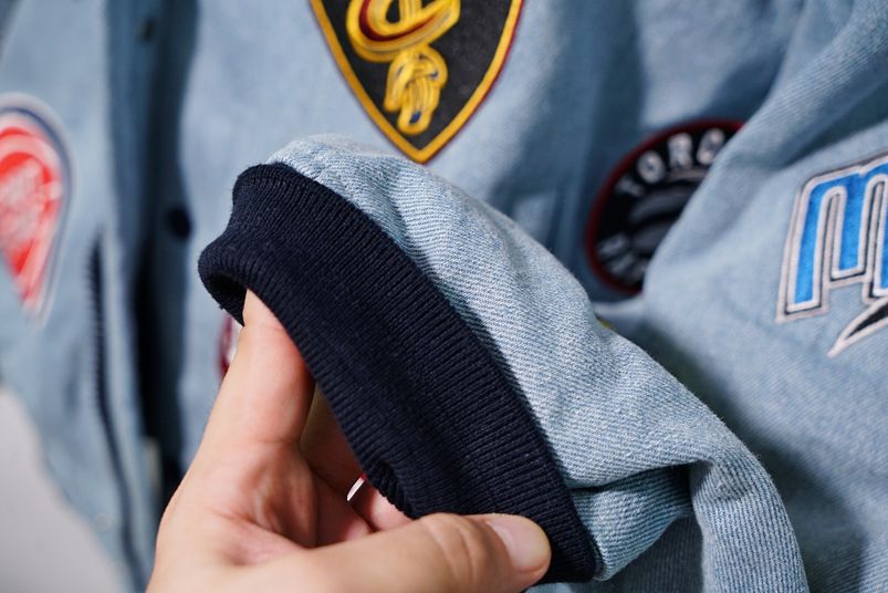 Бомбер Supreme x Nike x NBA Teams Warm Up Jacket Denim