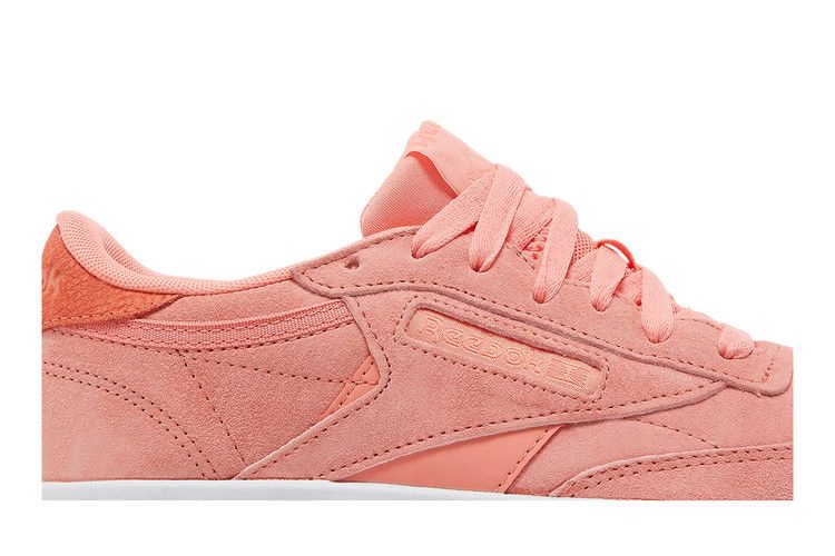 wmns-club-c-double-twisted-coral-fz0848_01