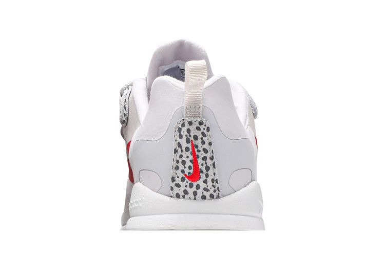Кроссовки Nike Air Max 270 React 'Safari'