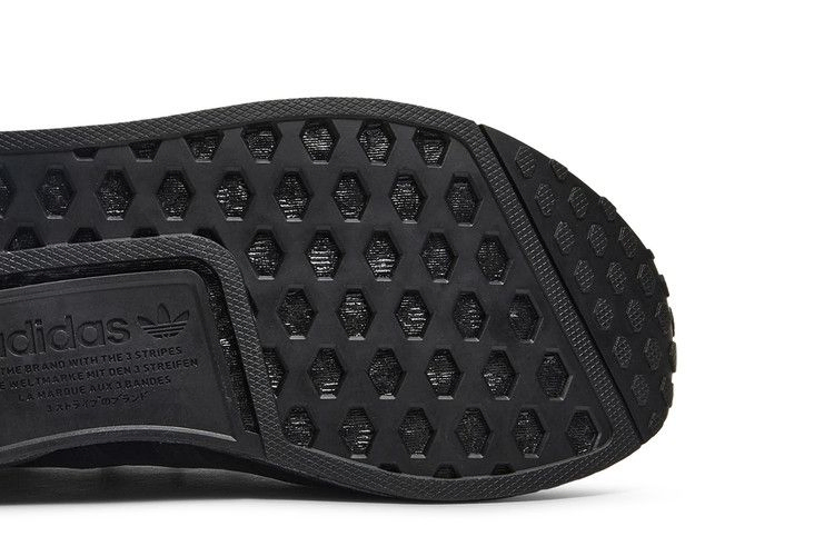 Кроссовки adidas NMD_R1 V2 'Triple Black'