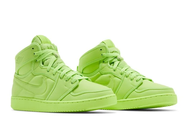 Krossovki-Billie-Eilish-x-Wmns-Air-Jordan-1-KO-Volt-7
